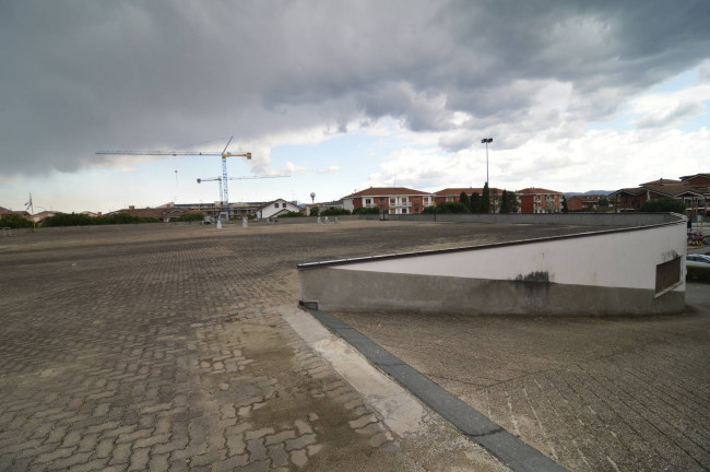 Magazzino in Vendita a Leinì