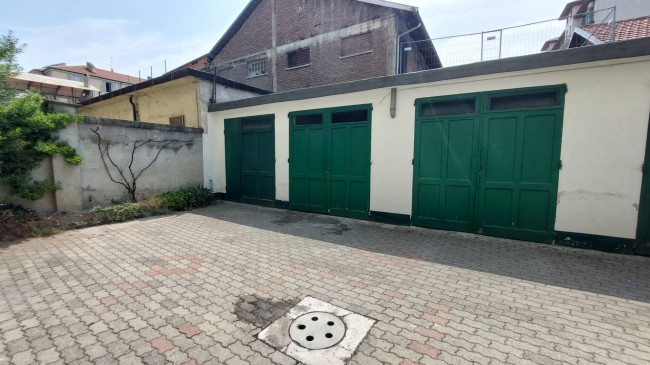 Box o garage in Vendita a Torino