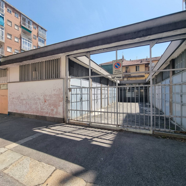 Locale commerciale in Vendita a Torino