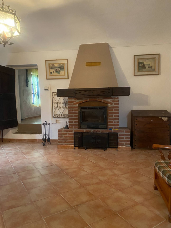 Cascina in Vendita a Robella