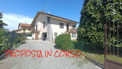 Villa in Vendita a San Maurizio Canavese