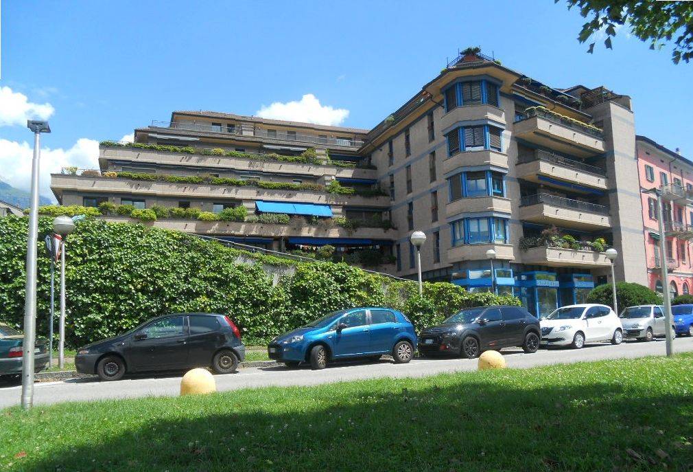 Ufficio in vendita a Lecco (LC)