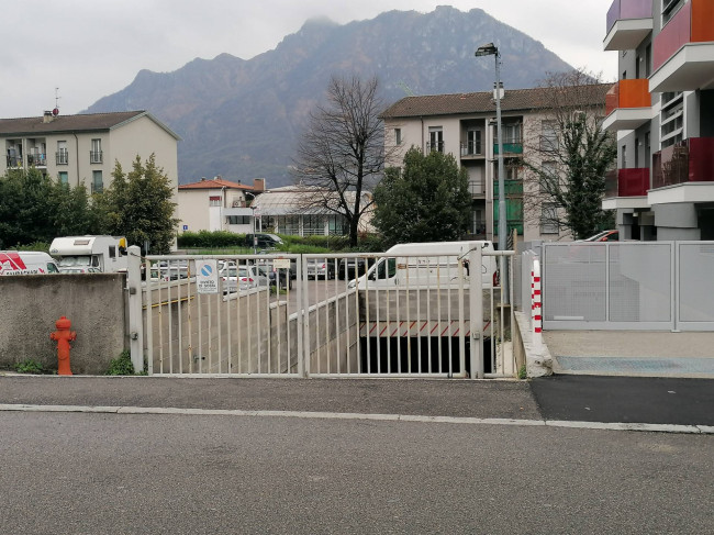 Box o garage a Lecco