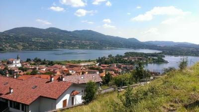 Terreno edificabile a Civate