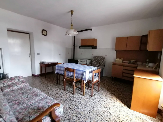 Casa indipendente in vendita a Lecco (LC)