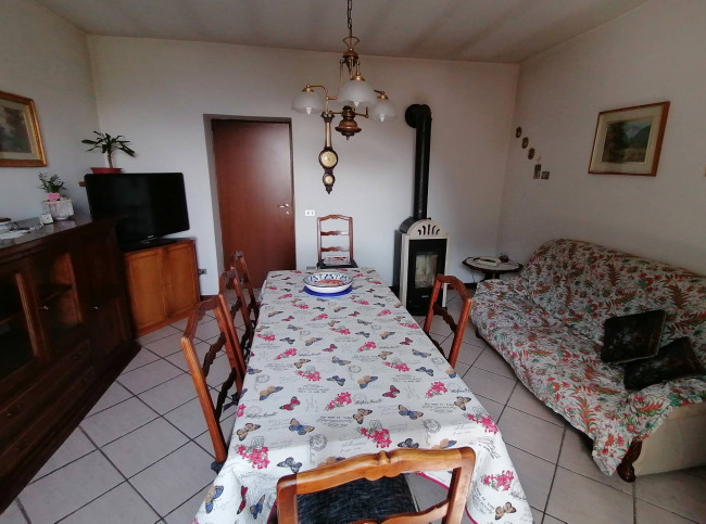 Casa indipendente in vendita a Lecco (LC)