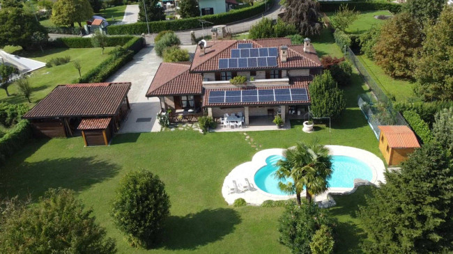 Villa singola a Molteno