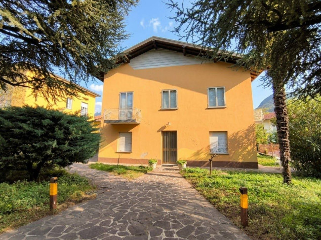 Villa singola a Civate
