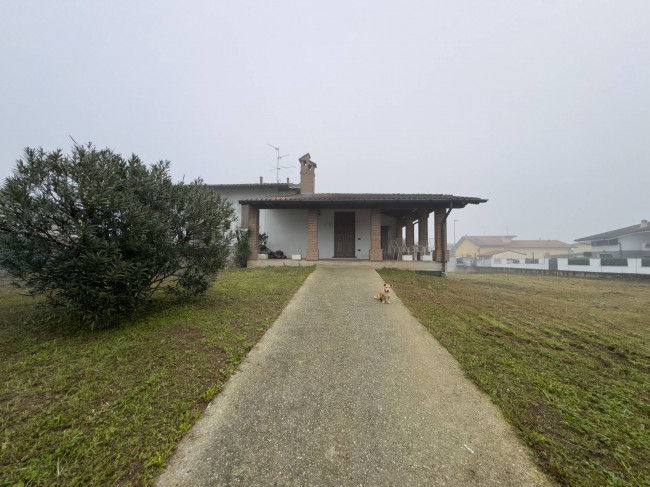 Villa in vendita a Borgo San Giacomo (BS)