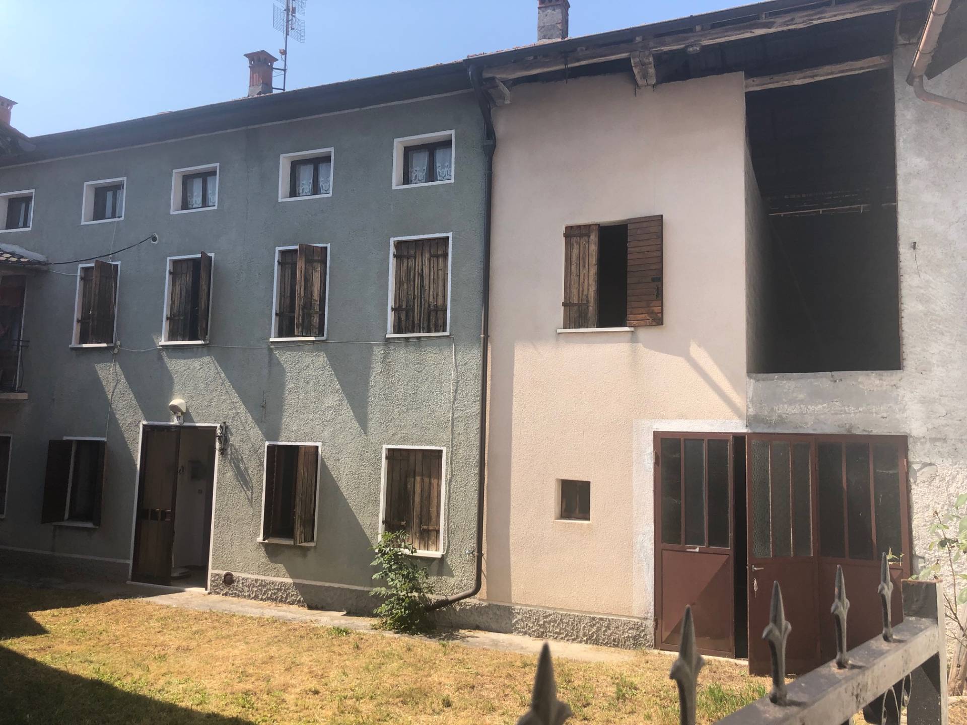 Casa semi-indipendente in vendita a Borgo Valbelluna (BL)