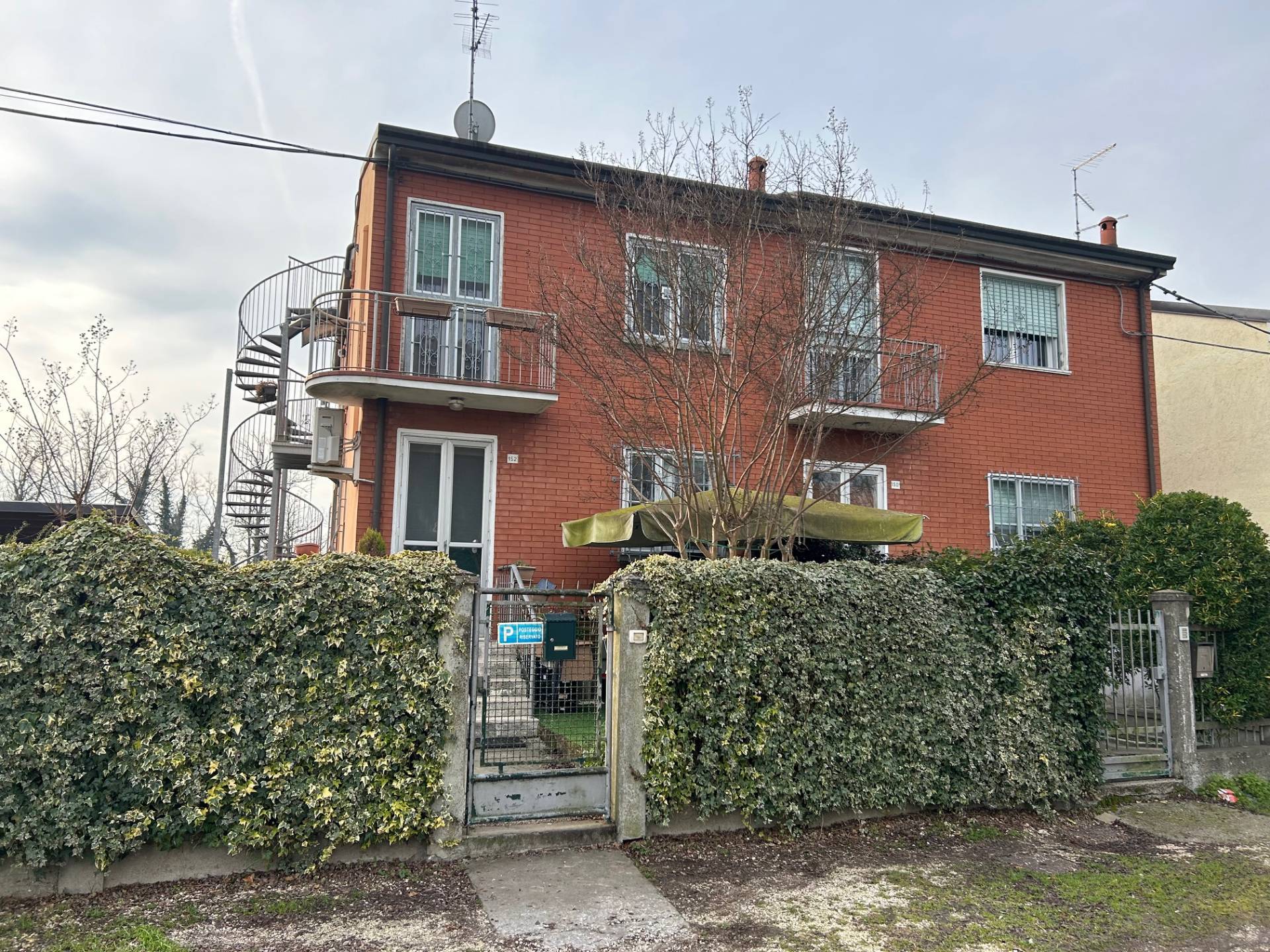 Complesso immobiliare