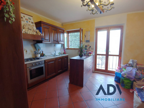 Casa semi-indipendente in vendita a Castelnuovo, Assisi (PG)