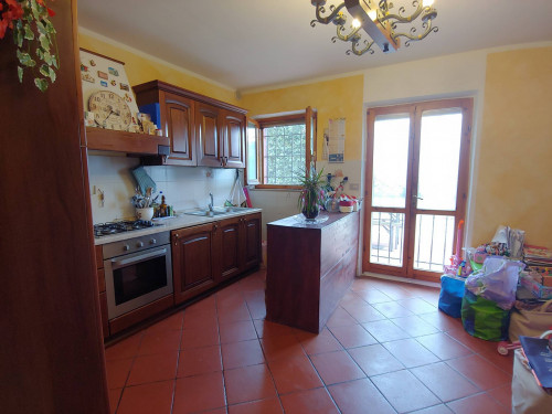 Casa semi-indipendente in vendita a Castelnuovo, Assisi (PG)