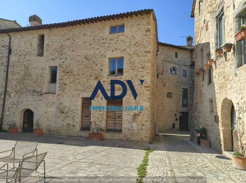 Casa semi-indipendente in vendita a Palazzo, Assisi (PG)