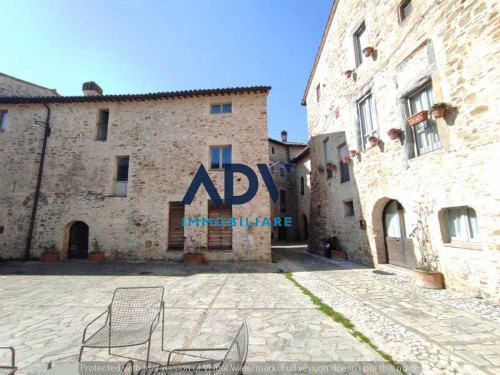 Casa semi-indipendente in vendita a Palazzo, Assisi (PG)