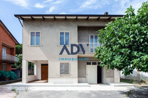 Casa indipendente in vendita a Bastia Umbra (PG)