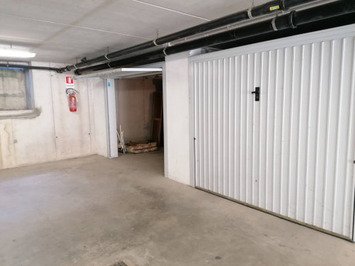 Box o garage in vendita a Rovigo