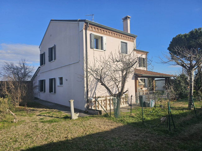 Casa singola in vendita a Rovigo