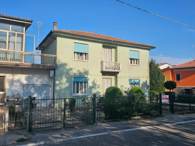 Casa singola in vendita a Rovigo