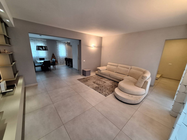 Villa in vendita a Rovigo