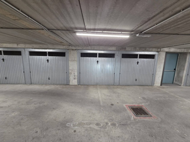 Box o garage in affitto a Rovigo