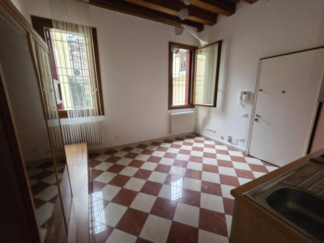 Appartamento in vendita a Rovigo