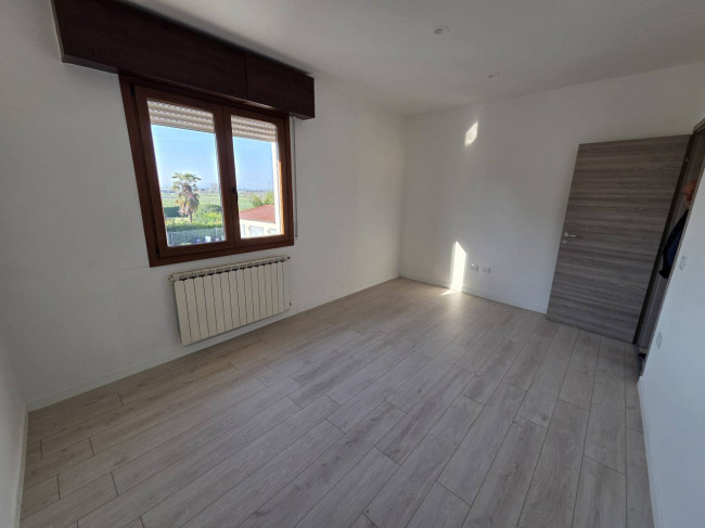 Villette a schiera in affitto a Costa di Rovigo