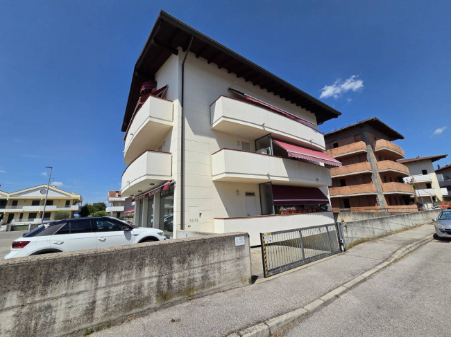 Box o garage in vendita a Rovigo
