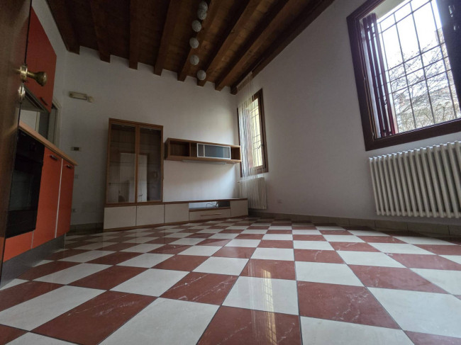 Appartamento in vendita a Rovigo