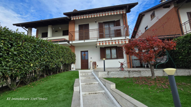 Villette a schiera a Favria