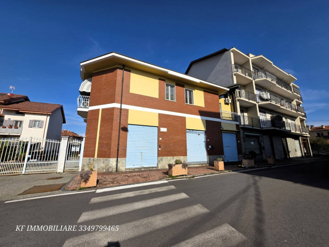 Locale commerciale a Caselle Torinese