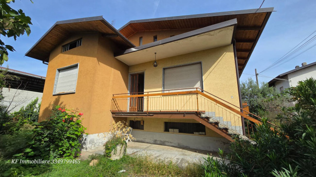 Villa a Favria