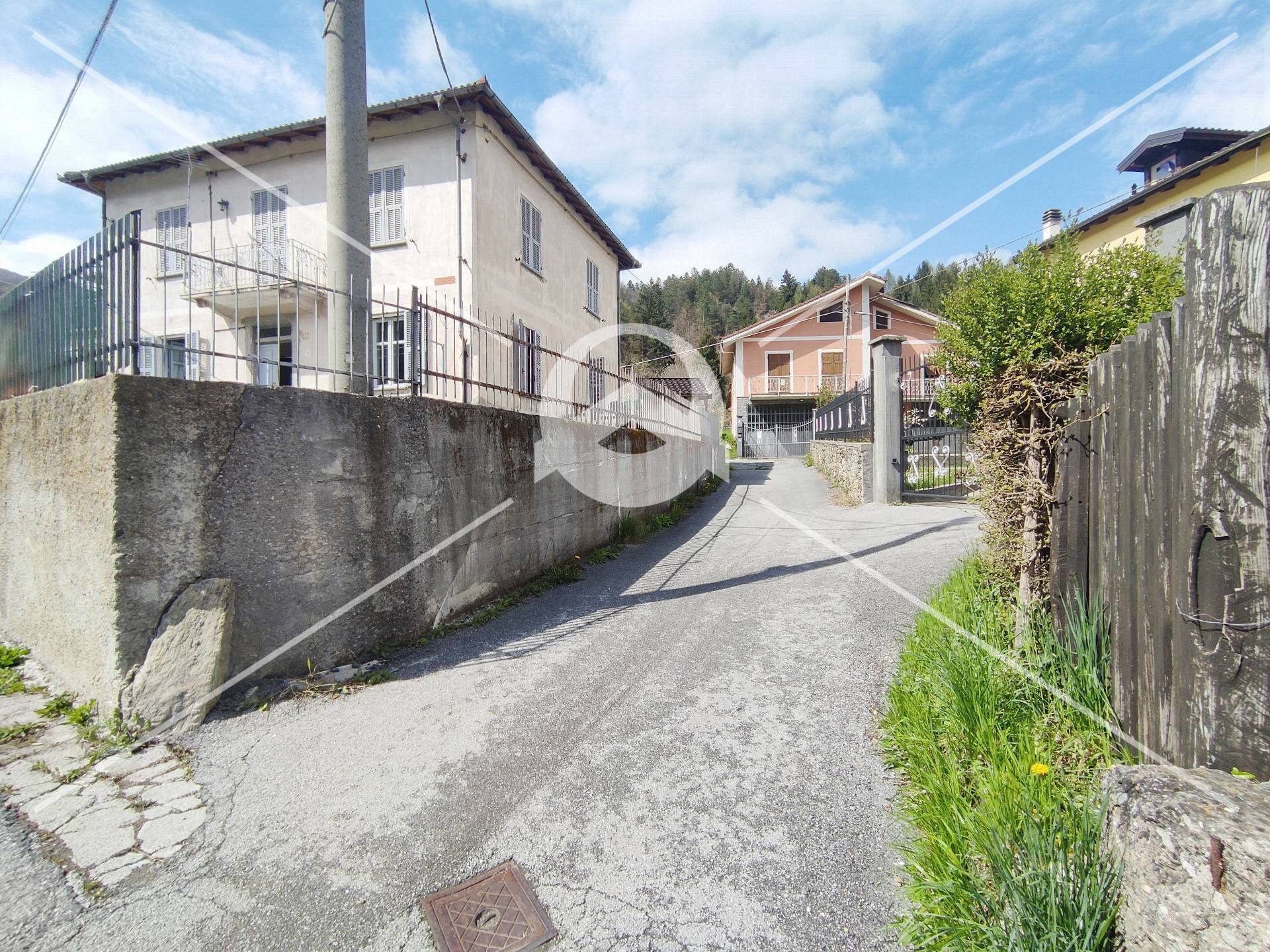 Appartamento in vendita a Calizzano (SV)