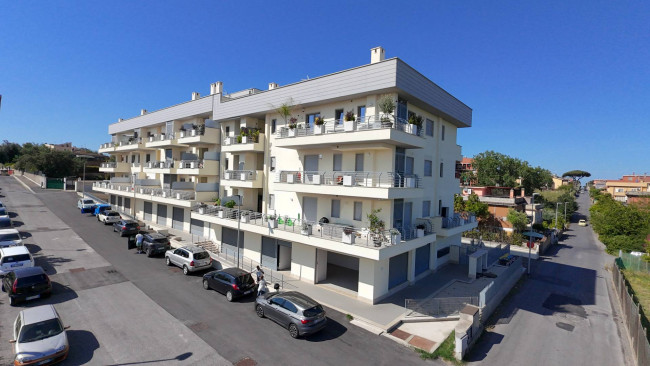 BILOCALE in affitto a Roma