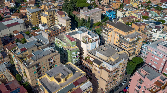 TRILOCALE in vendita a Roma