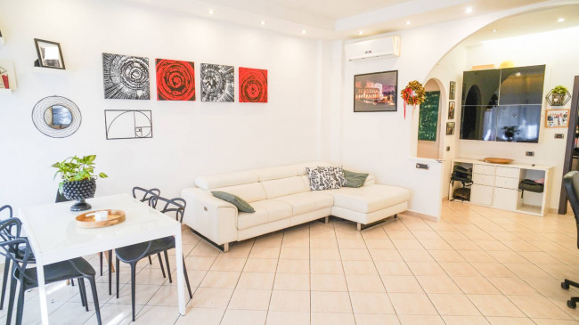 TRILOCALE in vendita a Roma