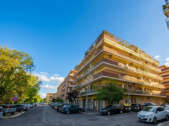 BILOCALE in vendita a Roma
