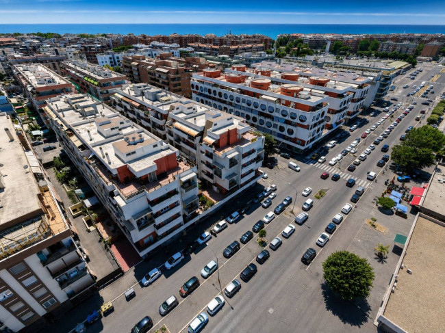 TRILOCALE in vendita a Roma