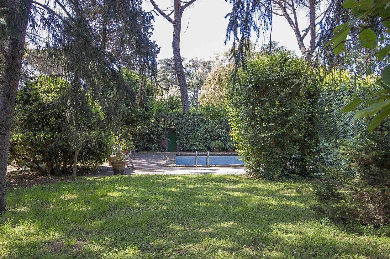 picture of Historic Villa With Swimming Pool On The Appia Antica
