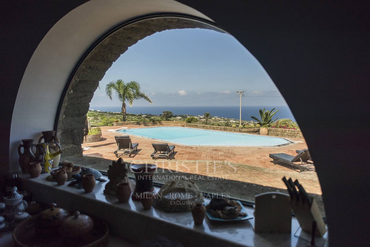 picture of Splendid Villa In Pantelleria.
