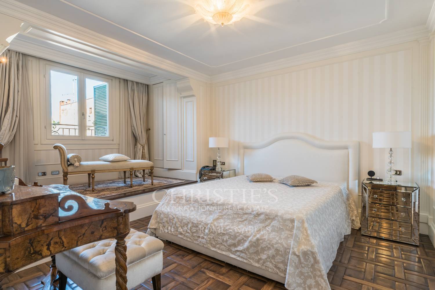 picture of Luxurious Penthouse Near Piazza Di Spagna