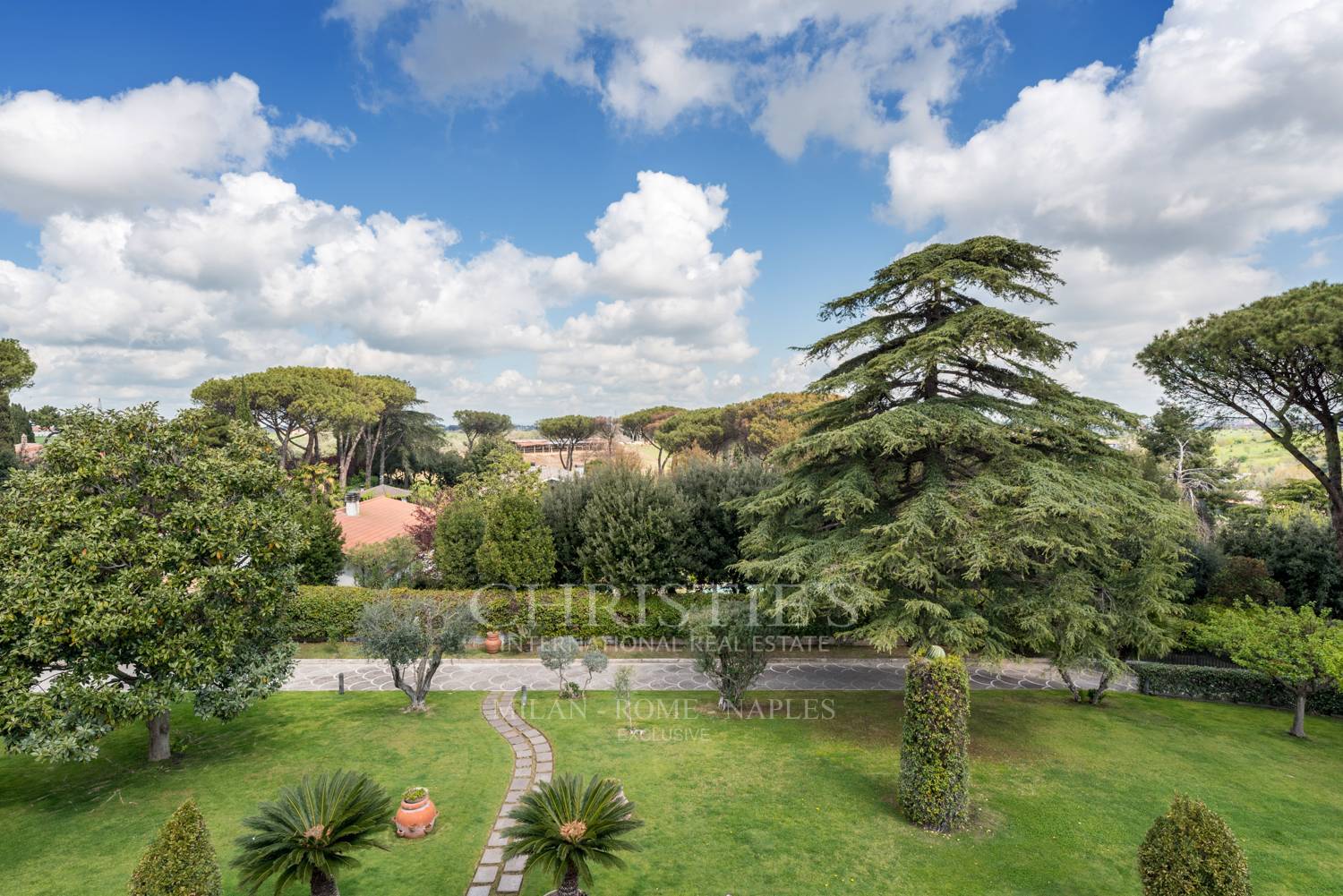 picture of Luxurious Villa With Swimming Pool In Via Aurelia - Rome
