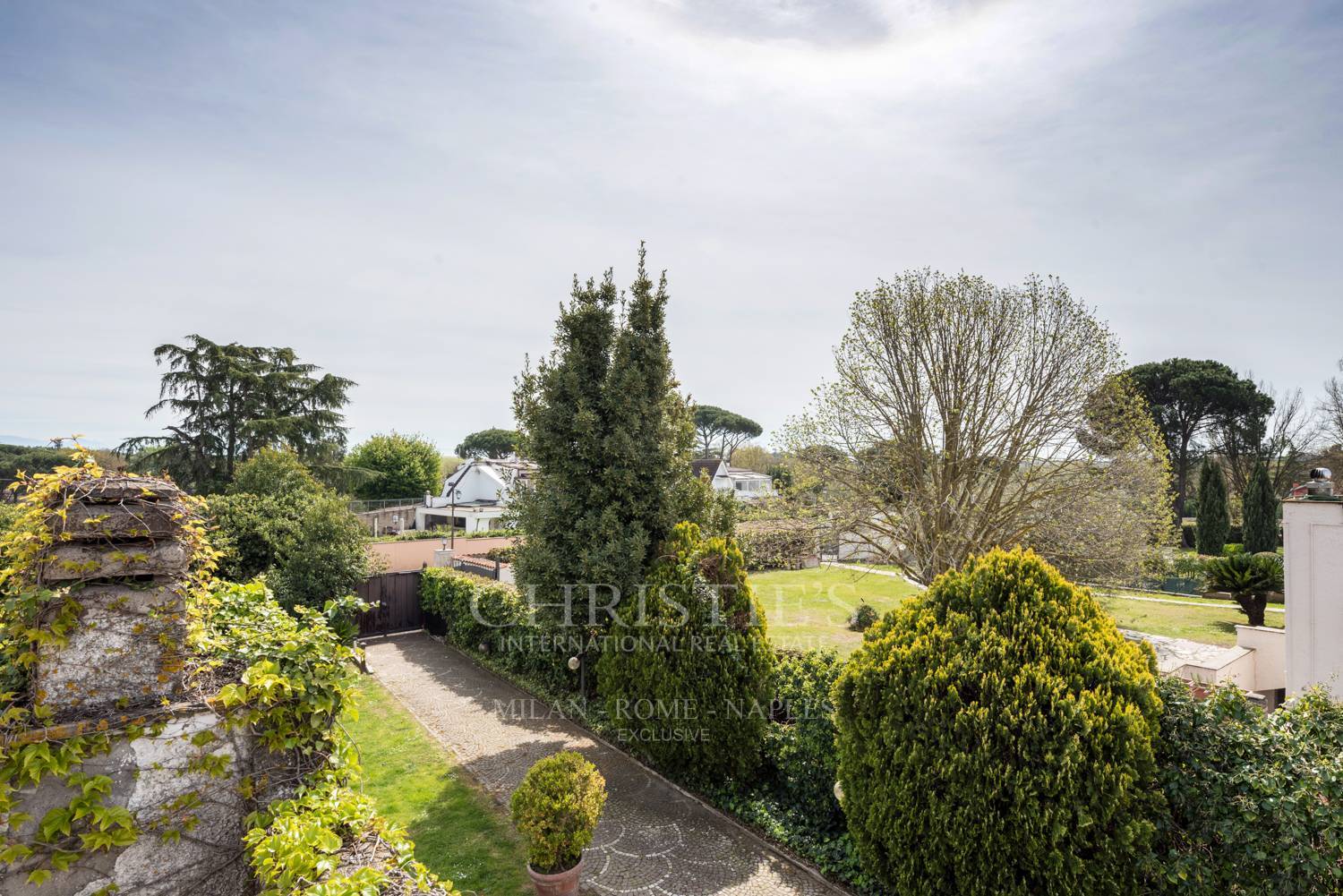 picture of Villa For Sale In Castel De Ceveri