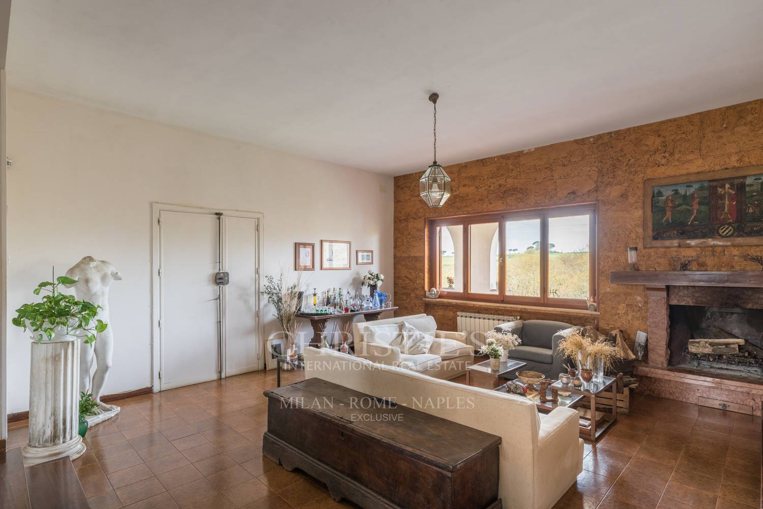 picture of Villa For Sale In Castel De Ceveri