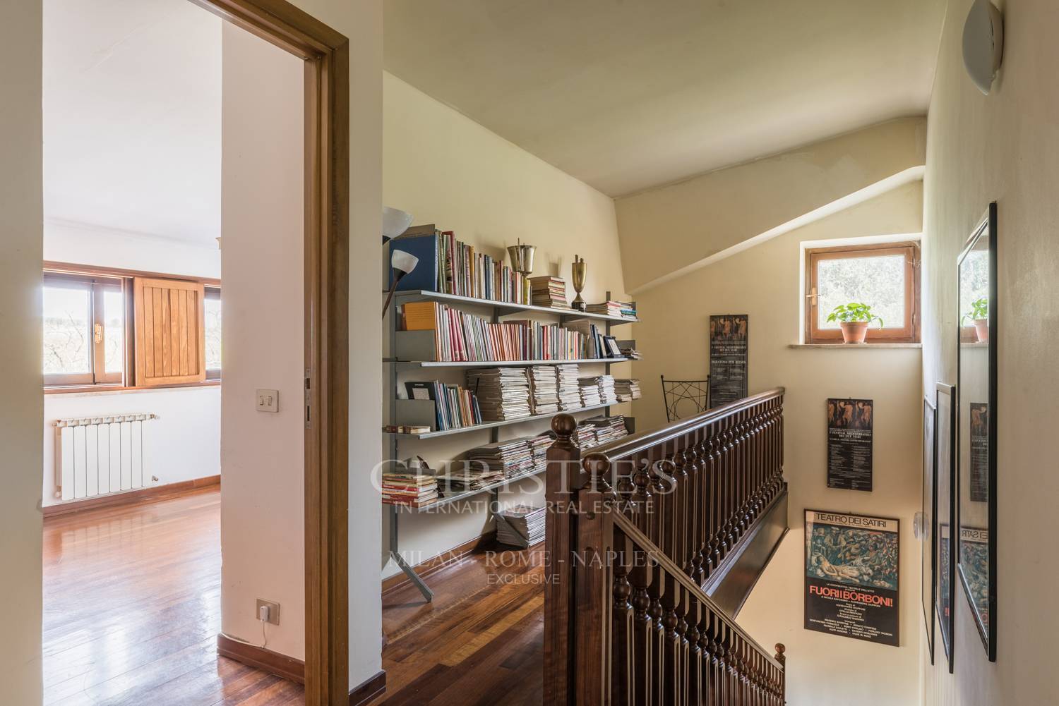 picture of Villa For Sale In Castel De Ceveri