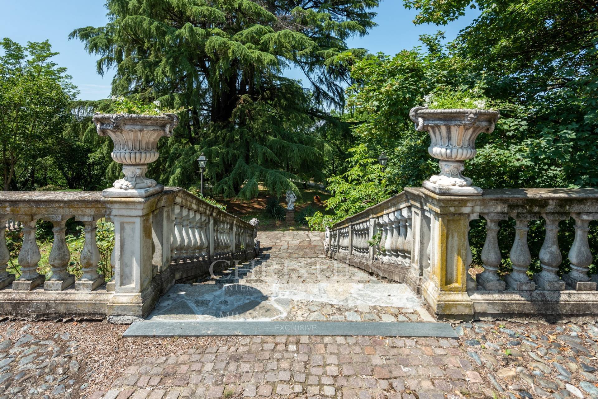 picture of Villa Capannina - A Piece Of Italian History