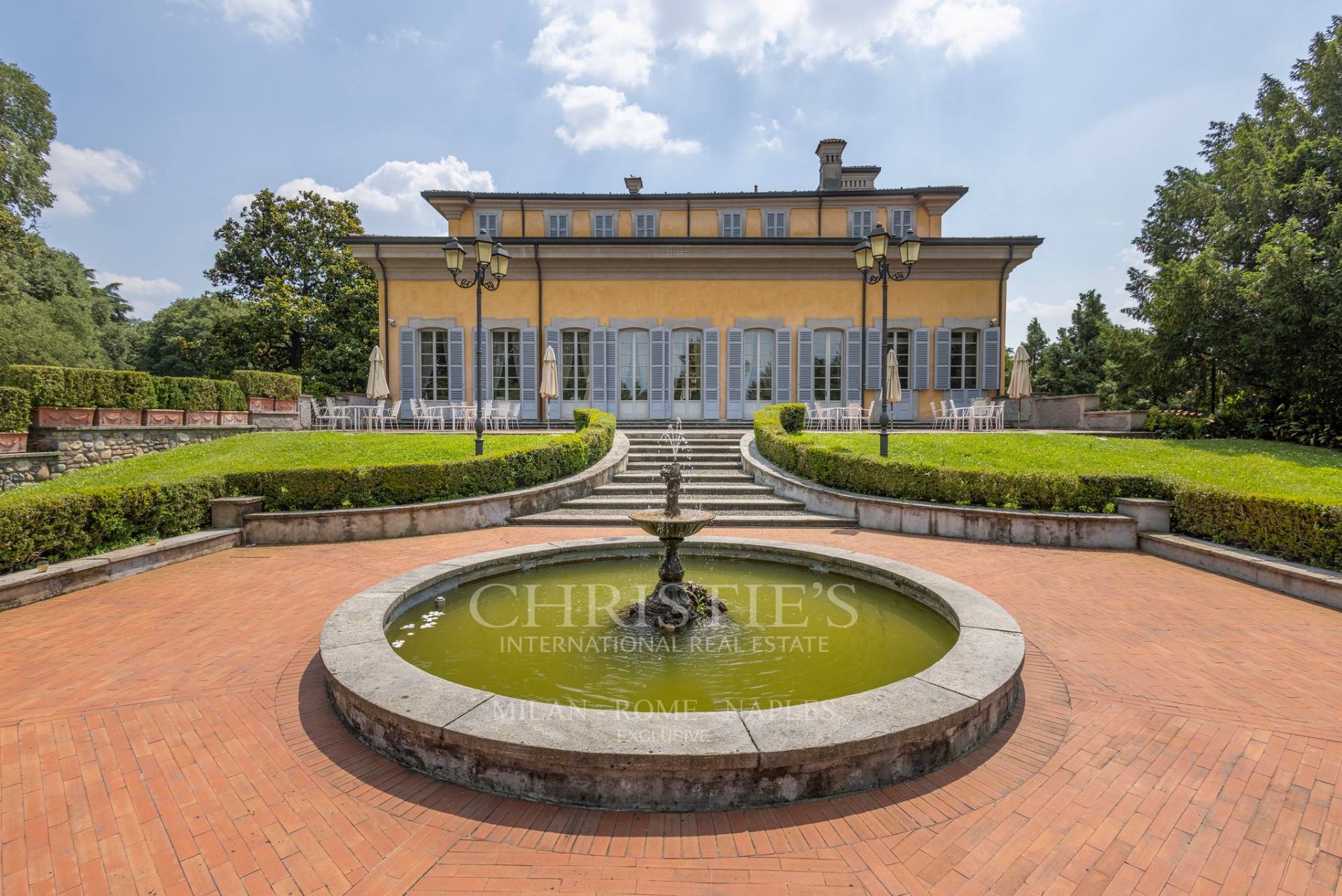 picture of Historic Villa On The Outskirts Of Milan