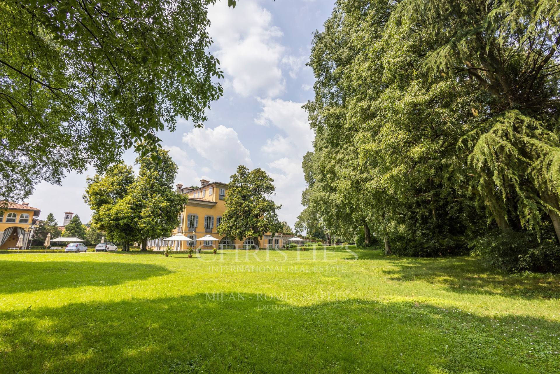 picture of Historic Villa On The Outskirts Of Milan