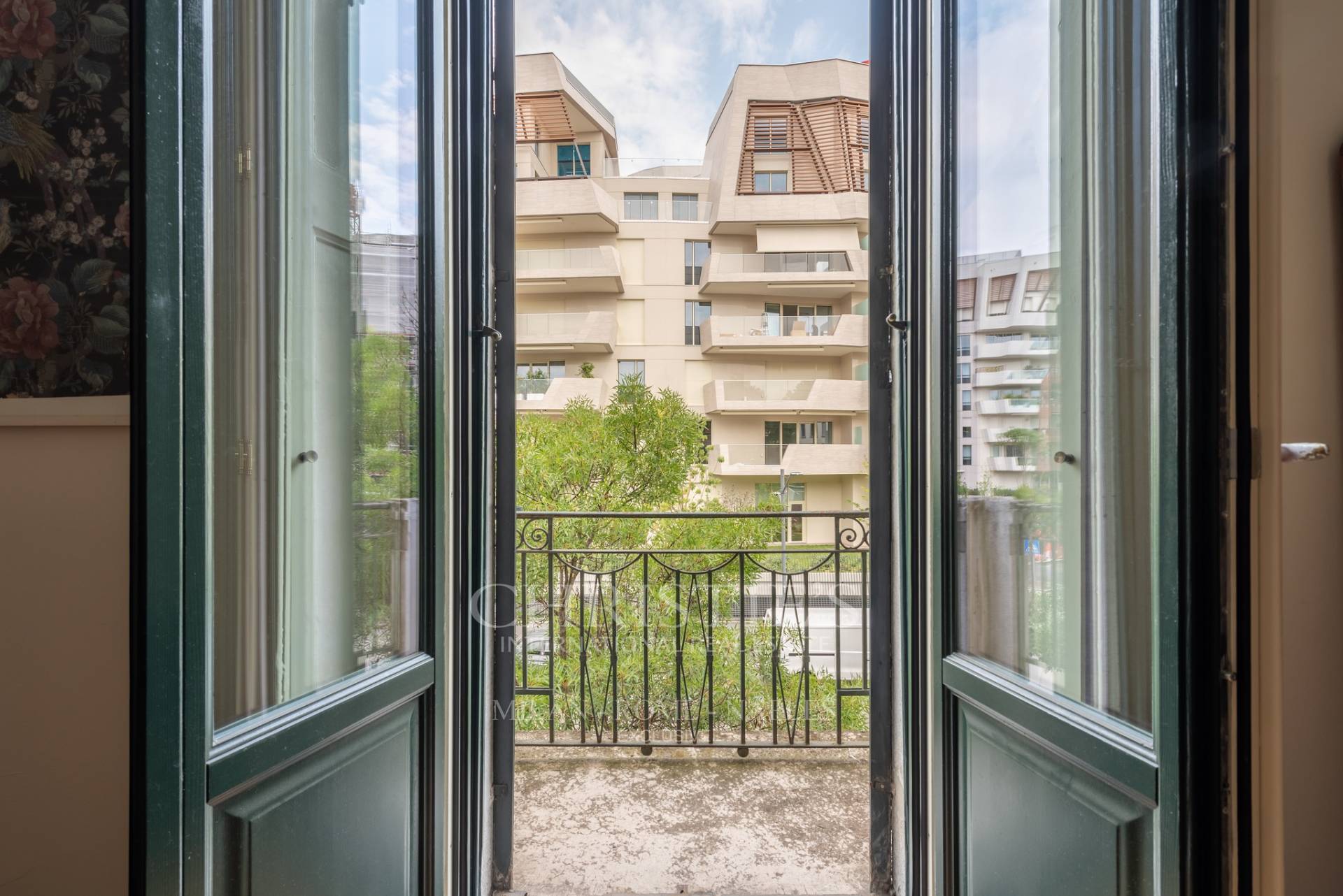 picture of Apartment In A Villa From The Early 20th Century In City Life District