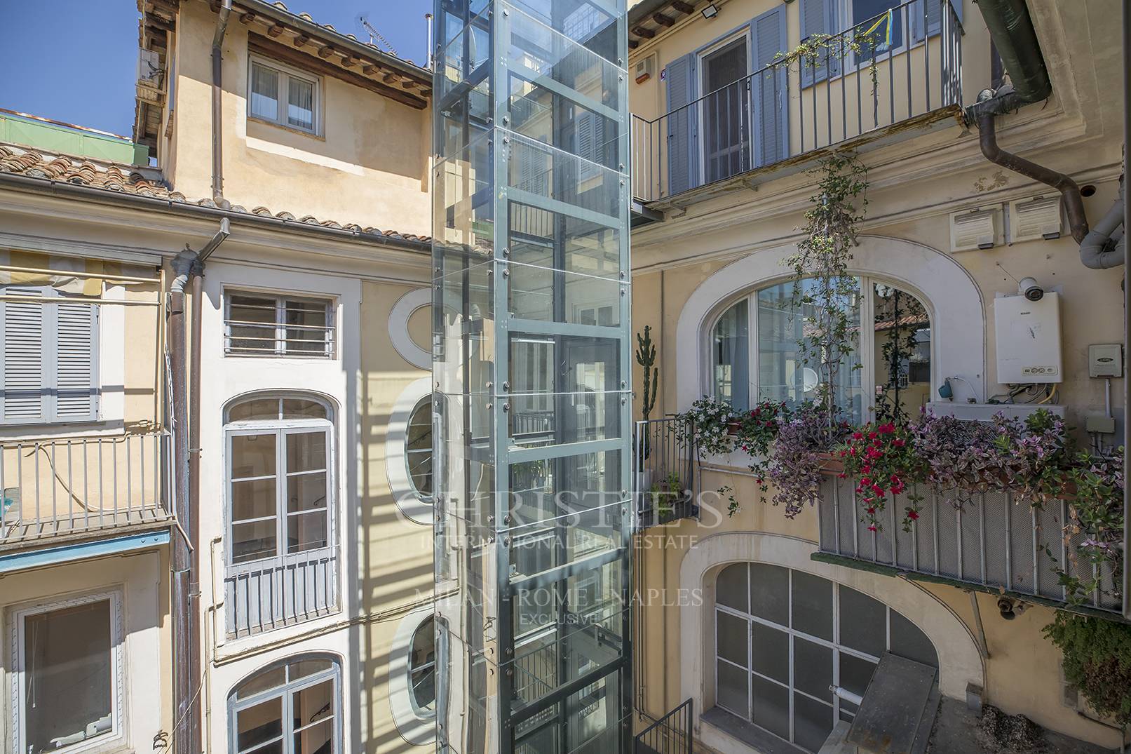 picture of Prestigious Apartment In Via Frattina